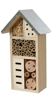 PINEWOOD INSECT HOUSE