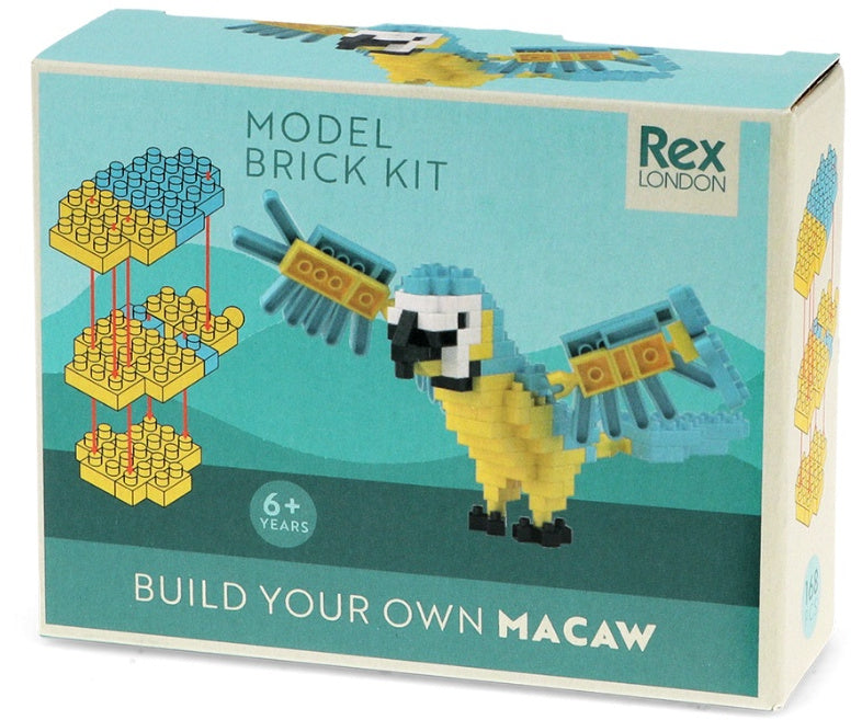 Build Your Own Macaw Animal Model Brick Kit