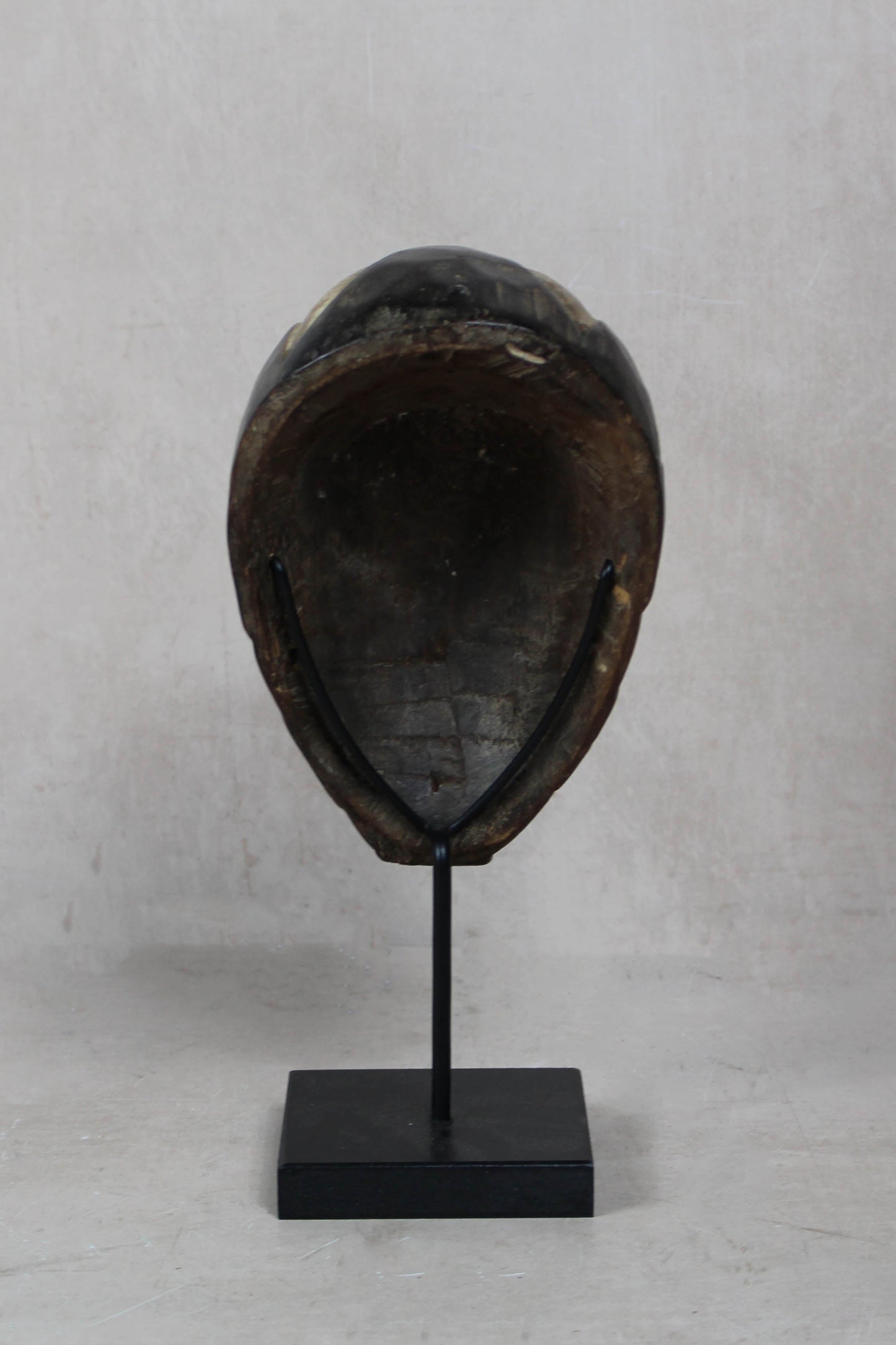 Hand Carved Fang African mask small - 204.2 by Botanical Boys