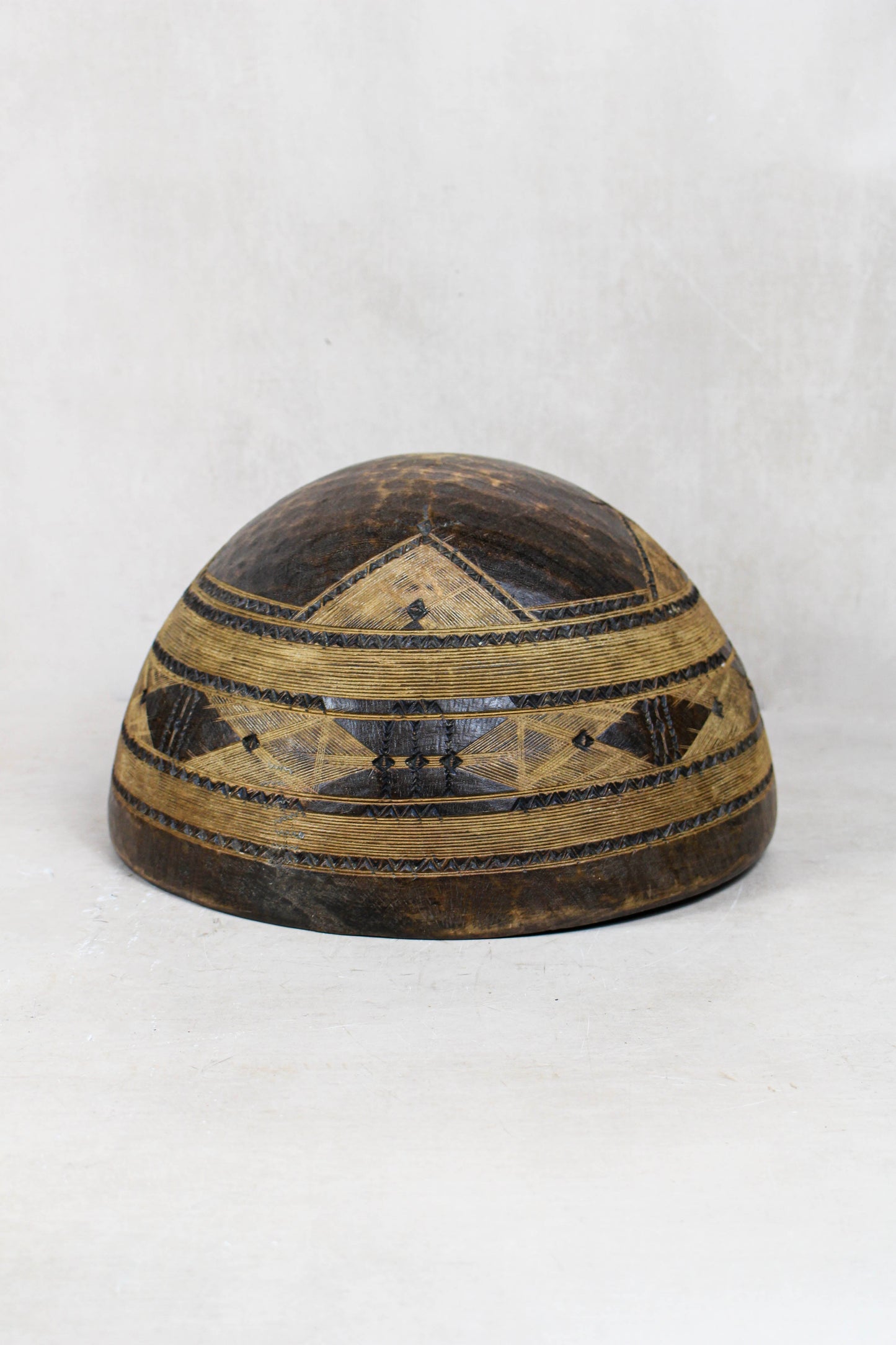 Vintage Tuareg Bowl 113.2 by Botanical Boys