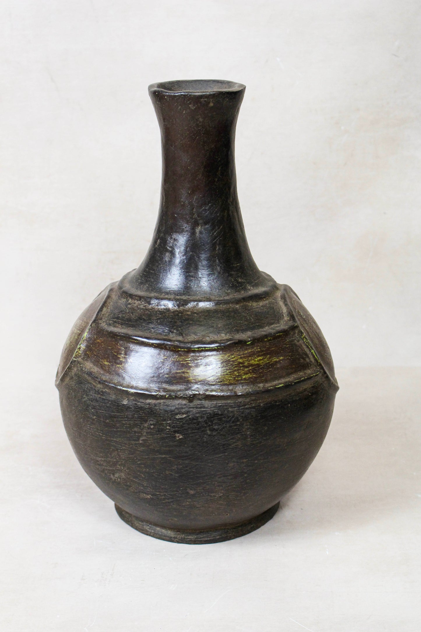 Mangbetu Clay Vase - 229.1 by Botanical Boys