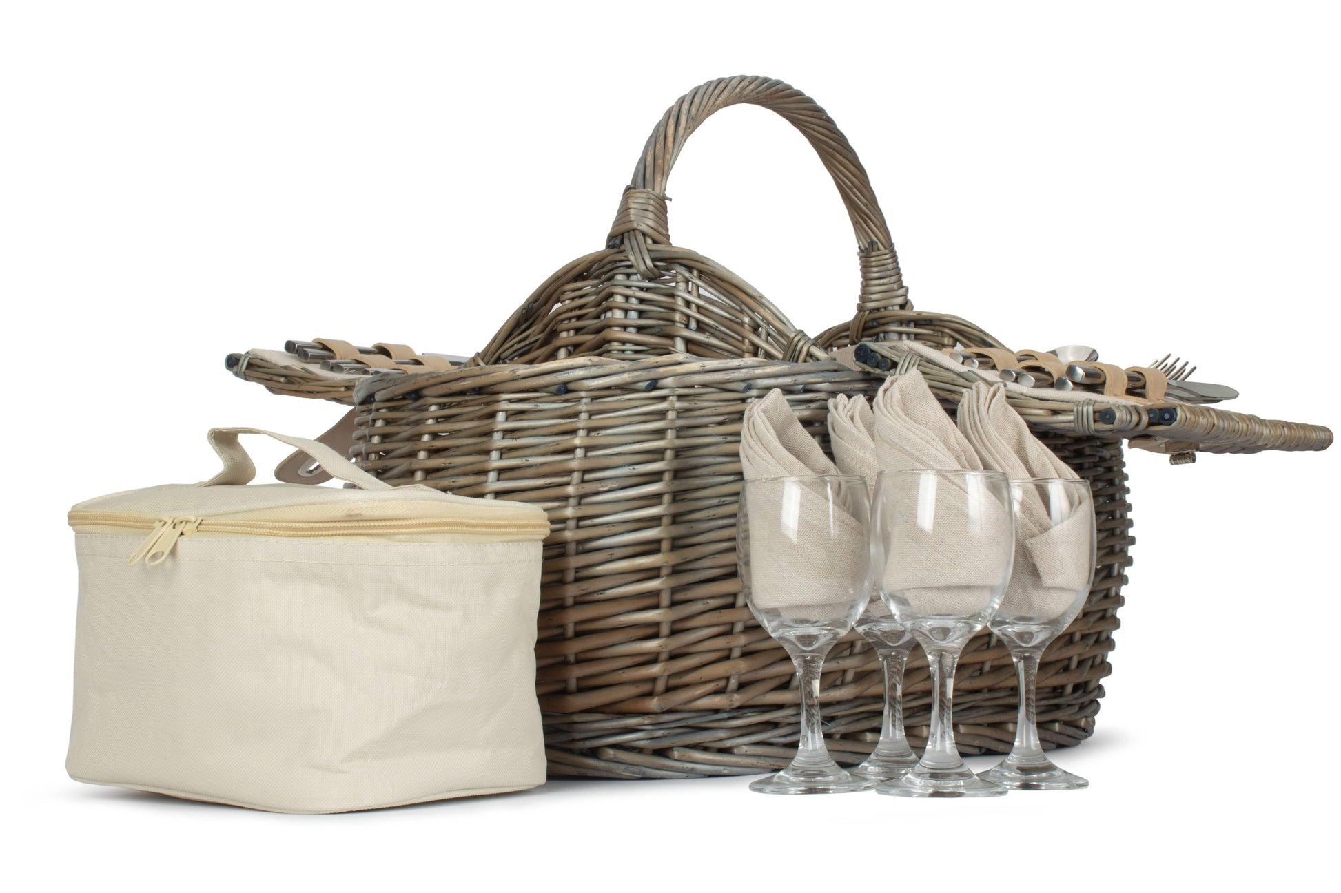 4 Person Boat Picnic Hamper front view showing antique wash willow basket and integral handle