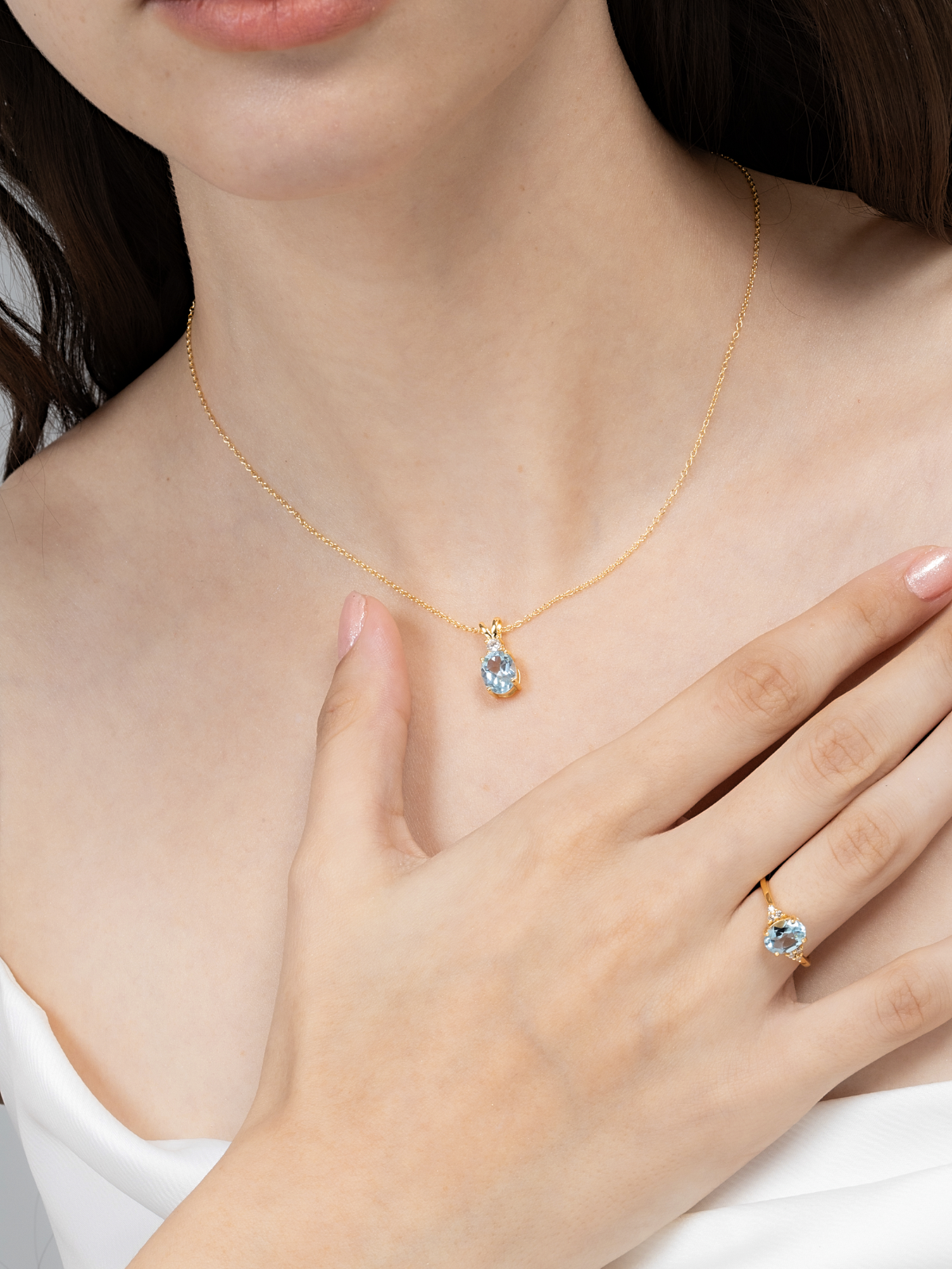 Blue Topaz Pendant Necklace in 18k Gold Vermeil by Vianne Jewellery