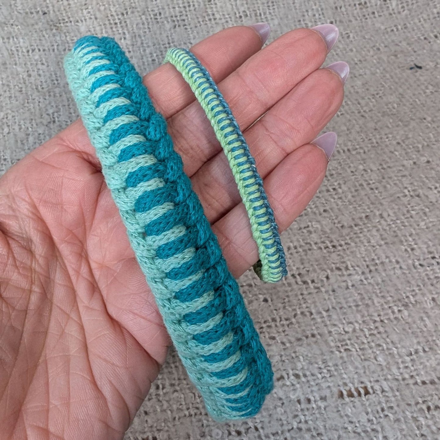 Make Your Own Dog Collar & Friendship Bracelet Craft Kit - MINT