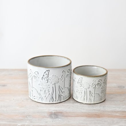 FLOWER DESIGN PLANT POT