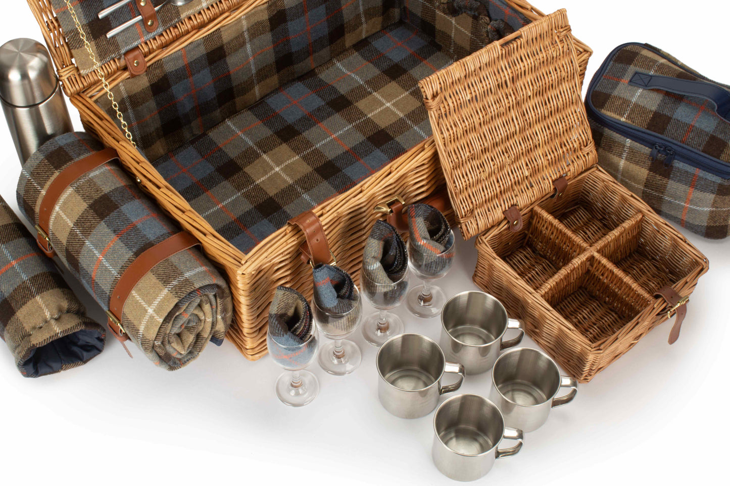 Deluxe 4 Person Ravenstor Hamper