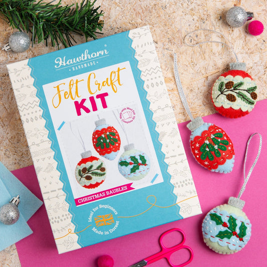 'Christmas Baubles' Felt Craft Decoration Kit for Beginners