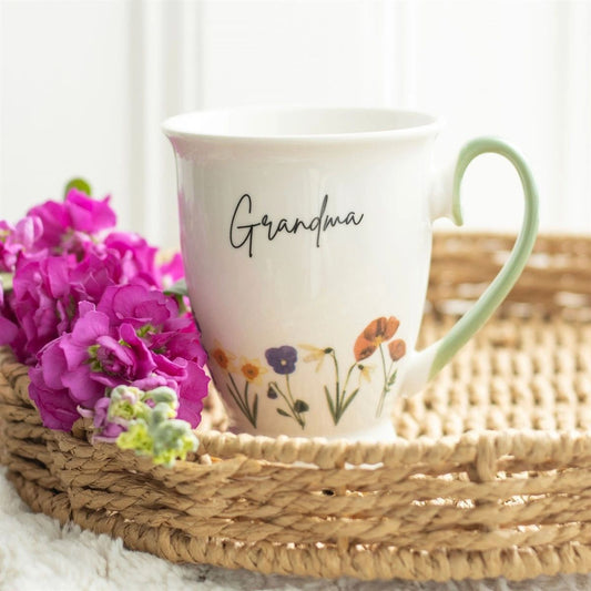 GRANDMA WILDFLOWER PEDESTAL MUG