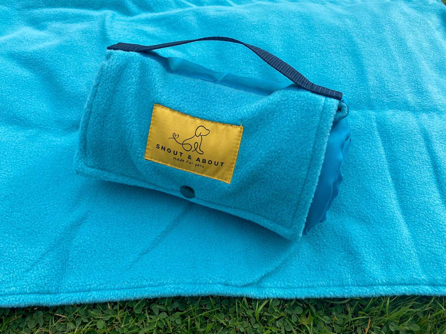 Snout & About - Turquoise Fleece Dog Mat