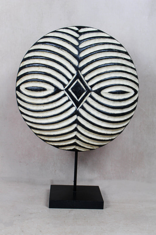 Cameroon Shield Round - 160.9 by Botanical Boys