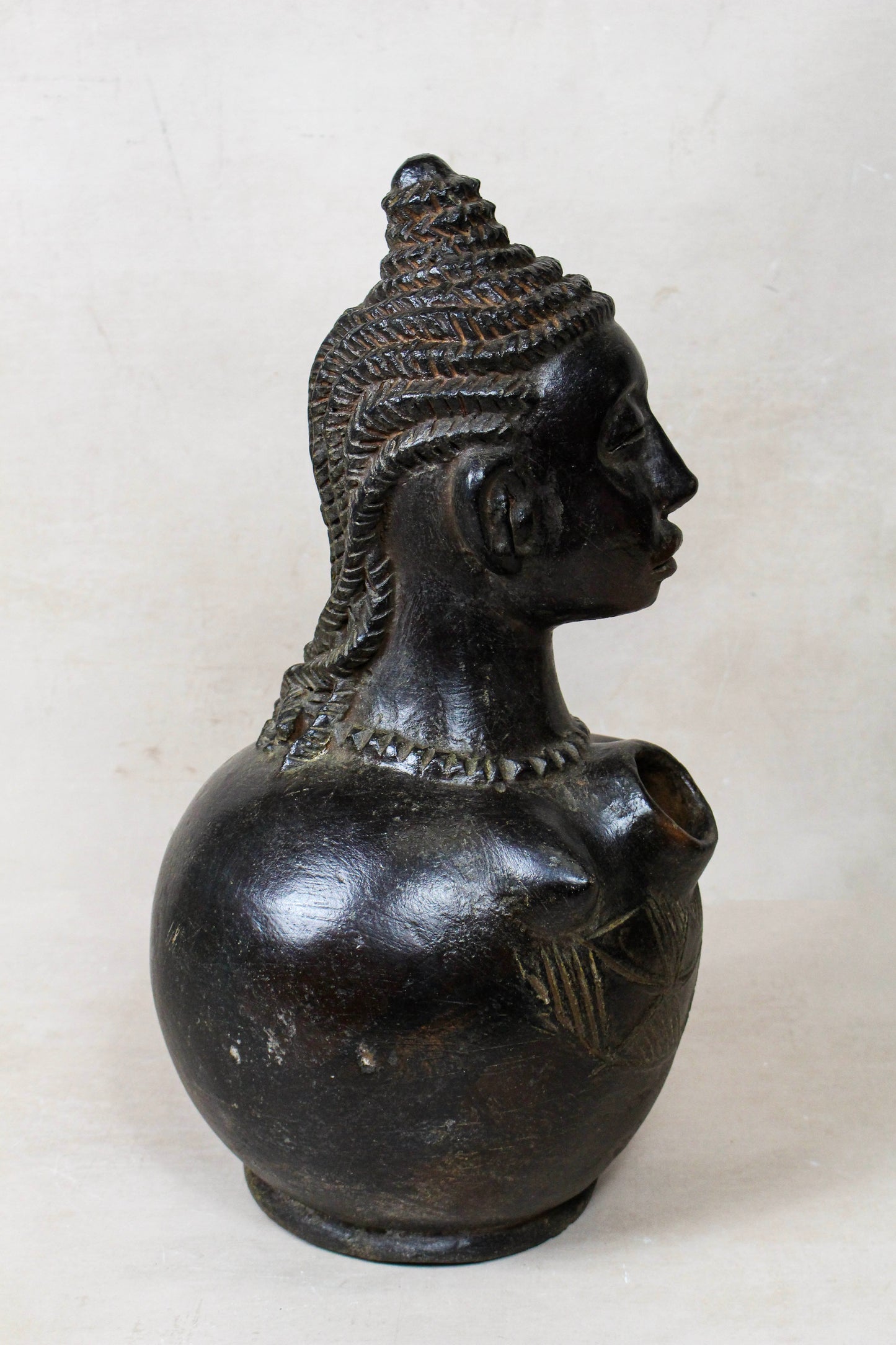Mangbetu Bust Vase 231.1 by Botanical Boys