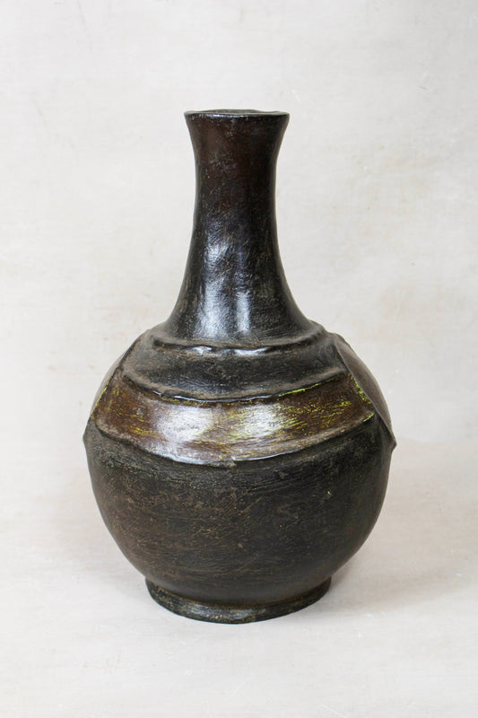 Mangbetu Clay Vase - 229.1 by Botanical Boys