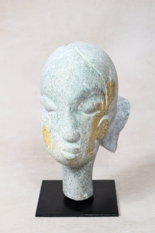 Stone head sculpture by Rizimu Chiwawa Zimbabwe 30.4 by Botanical Boys