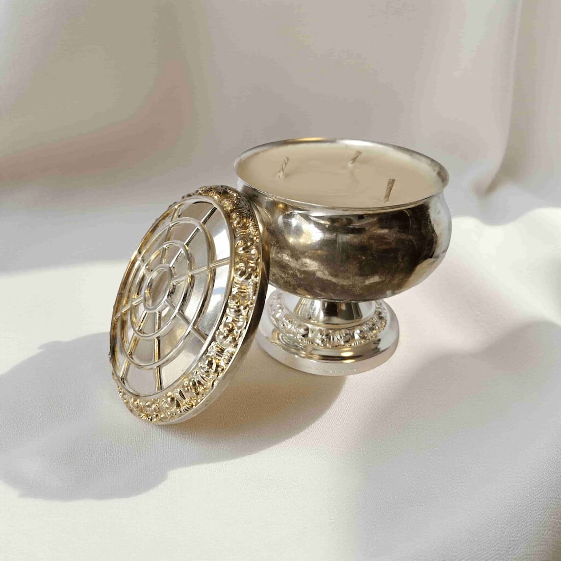 Ralph's Orchard Ianthe Silver Rose Bowl Candle