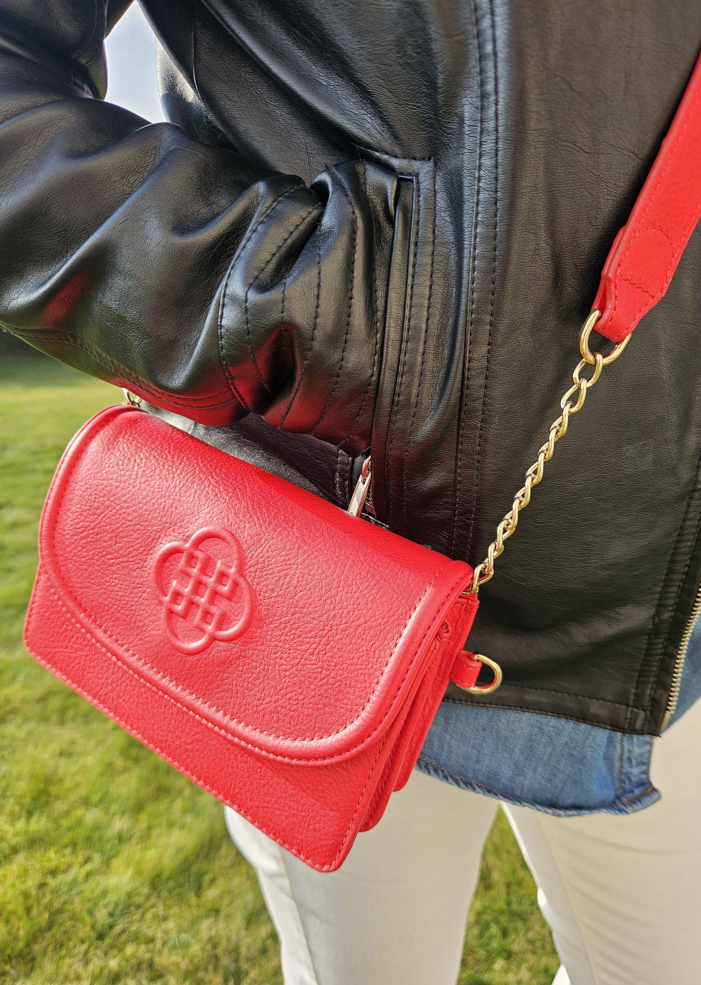 SADDLER HEIDI Real Leather Designer 3 Section Clutch Bag with Chain Strap Detail