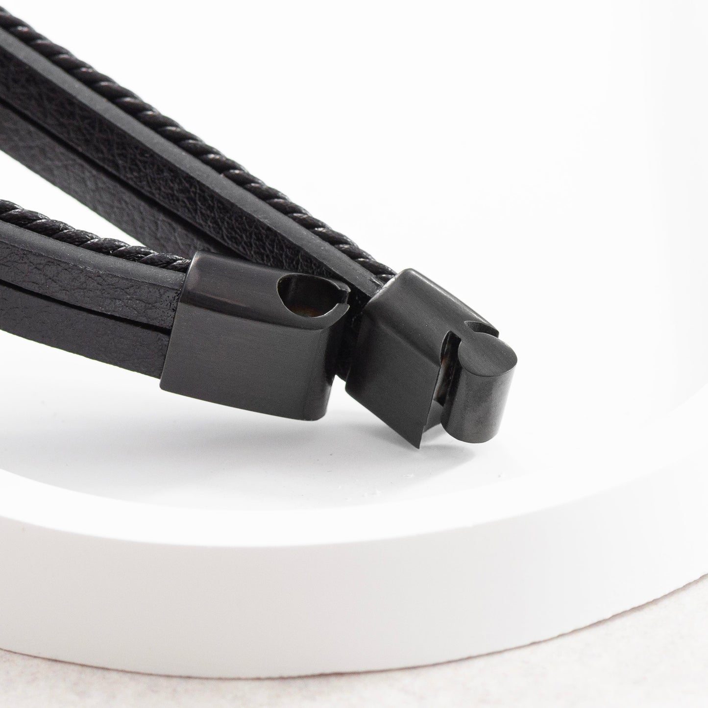 Treat Republic Personalised Men's Stacked Leather Skull Bracelet