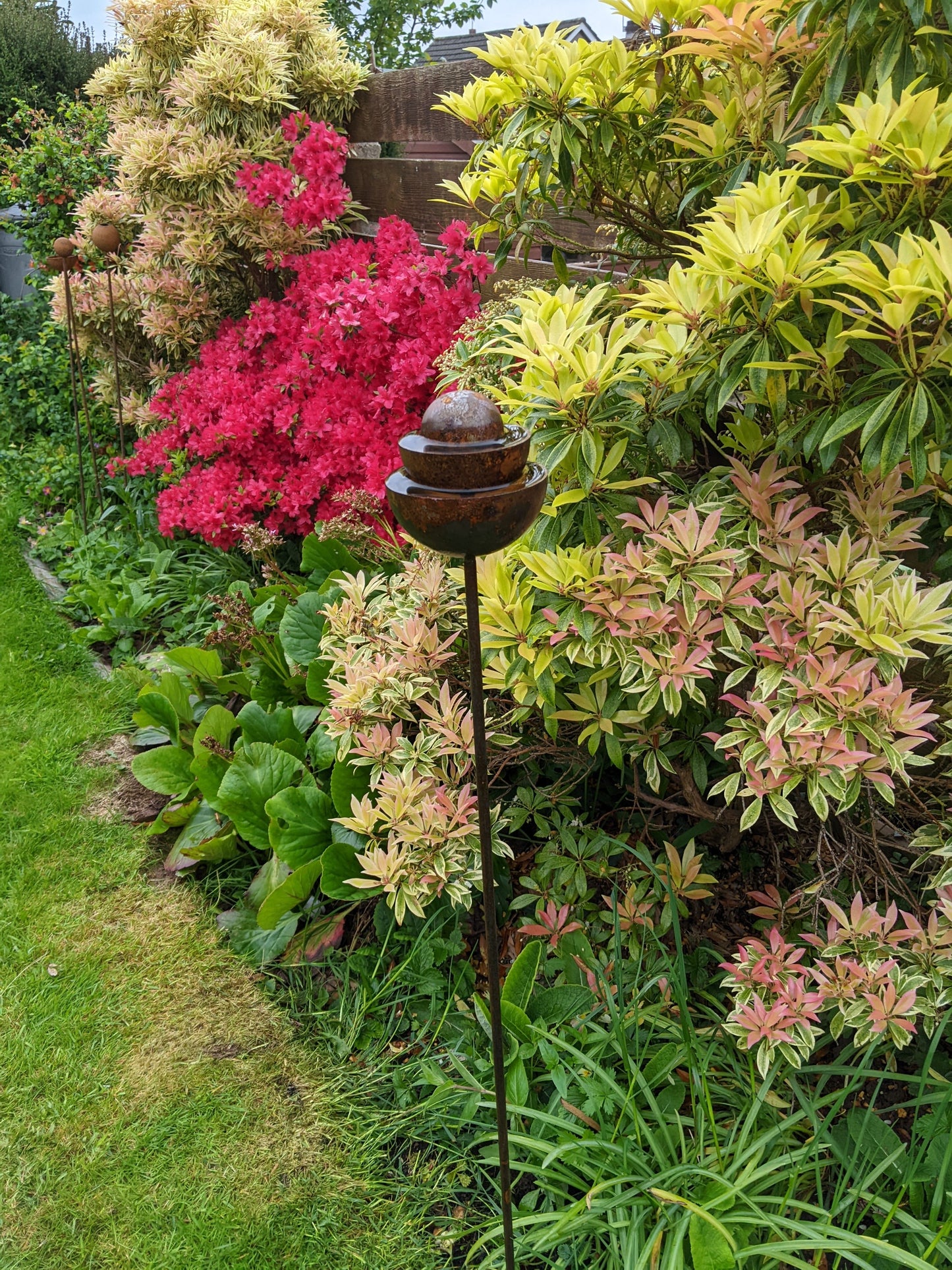 Ball Stake Fountain Garden Sculpture