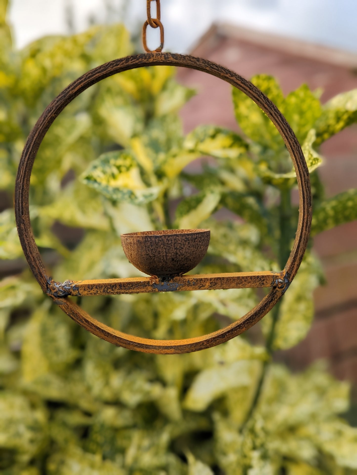Rusty Metal Hanging Bird Feeder – Steel Garden Feeder Station