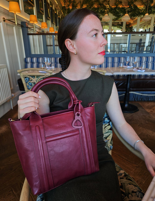"Patricia" Leather Handbag for Women by Saddler – Stylish, Versatile & Practical Design