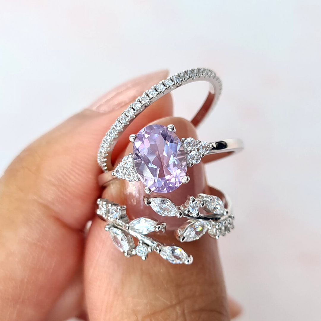 Adjustable Leaf Ring in Sterling Silver by Vianne Jewellery