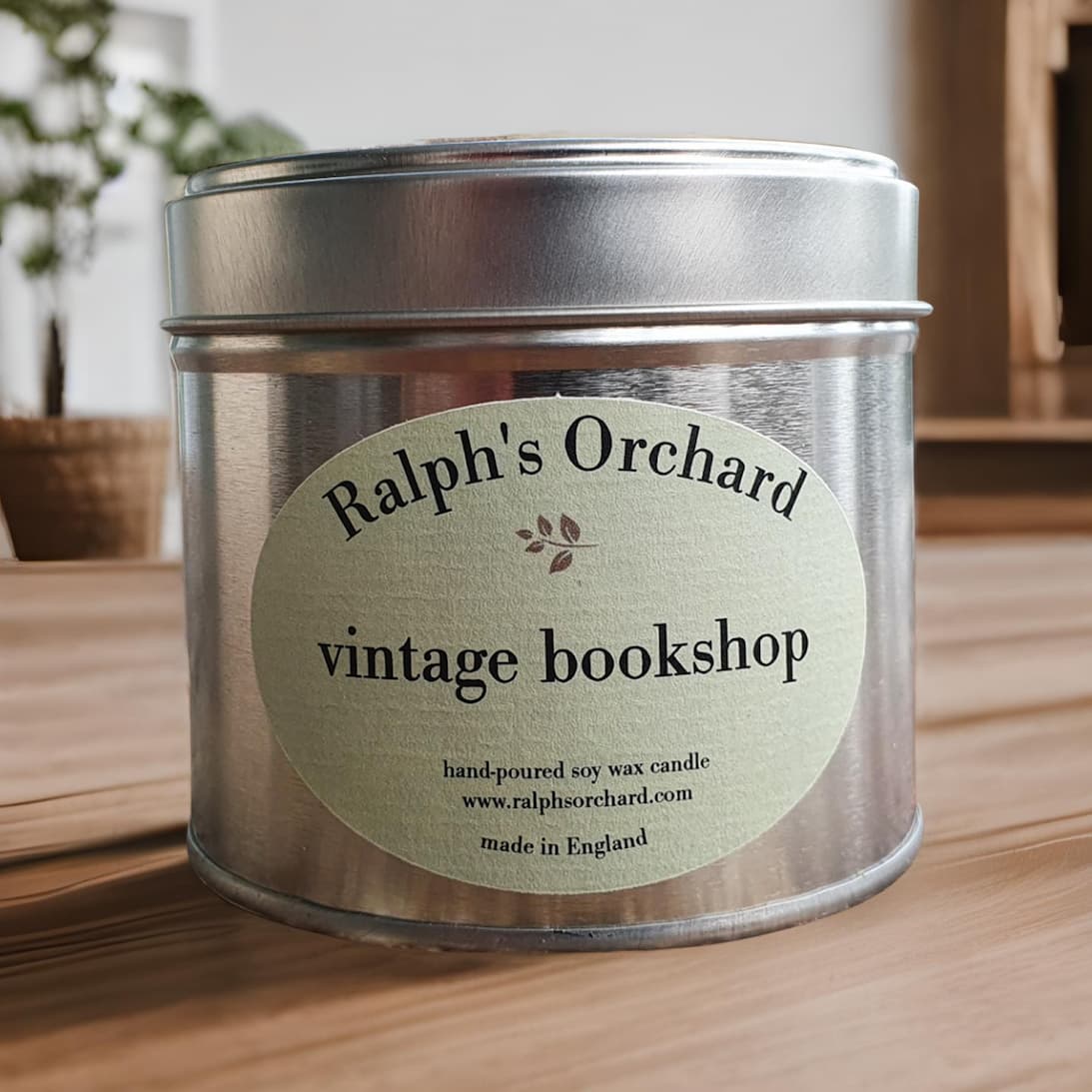 Ralph's Orchard Vintage Bookshop Candle
