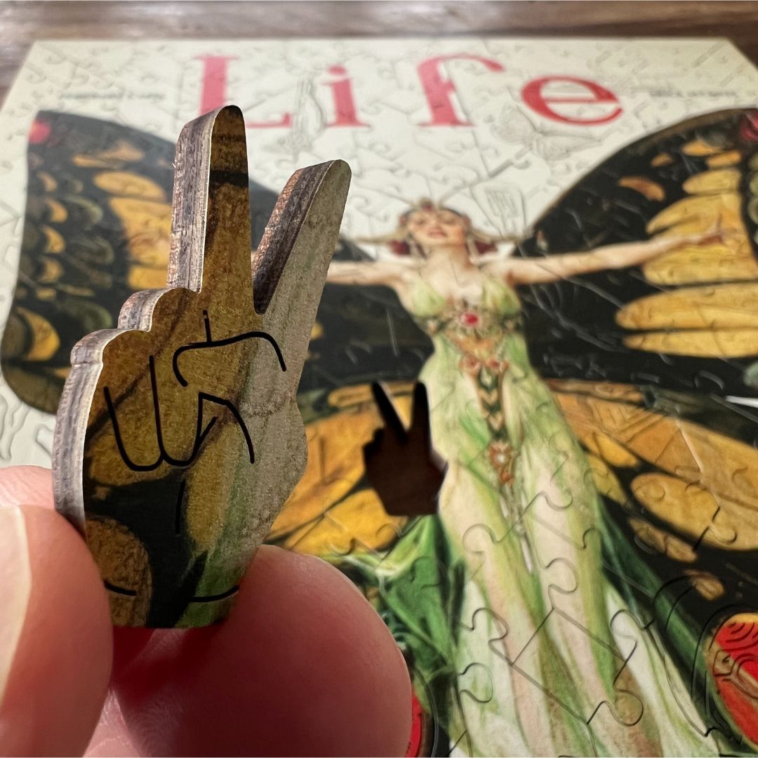 Victory Wooden The Flapper - Life,1922 Jigsaw Puzzle