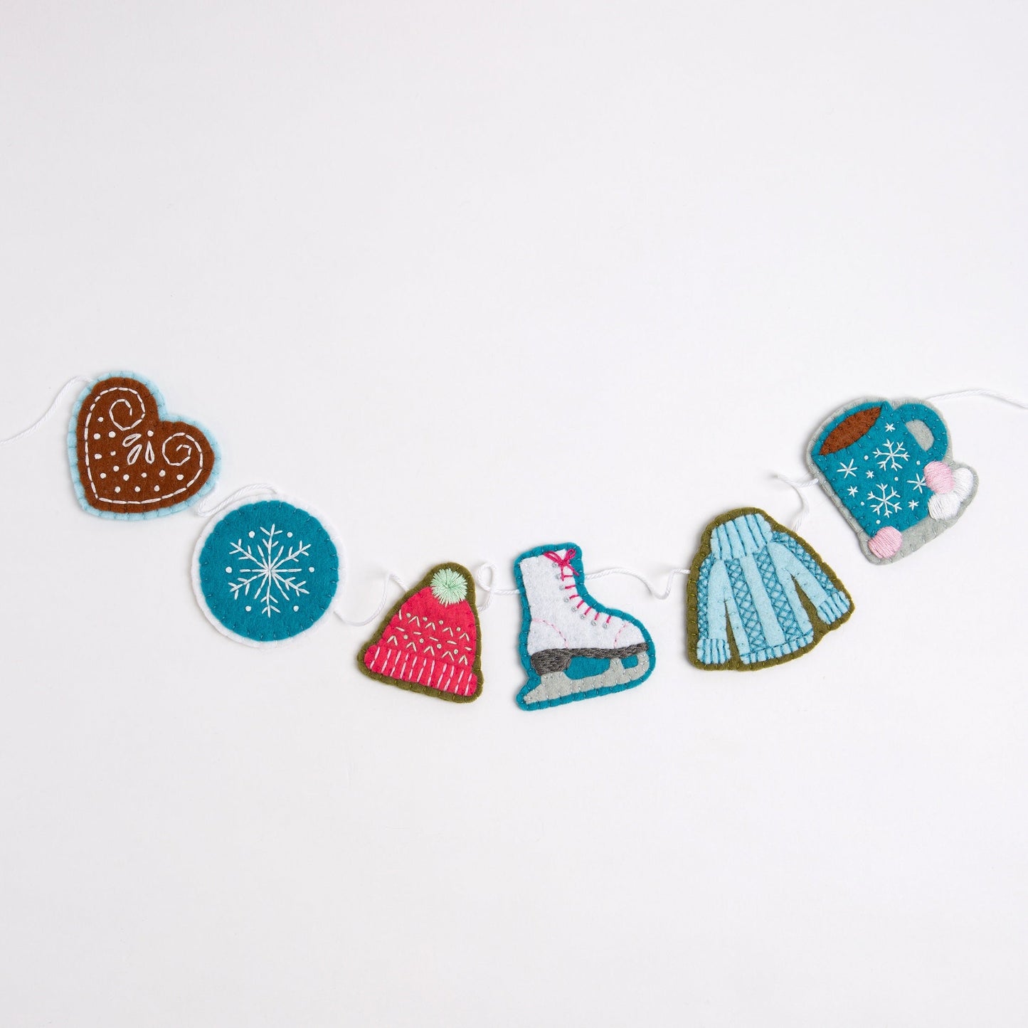 'Winter Garland' Festive Felt Craft Kit for Beginners