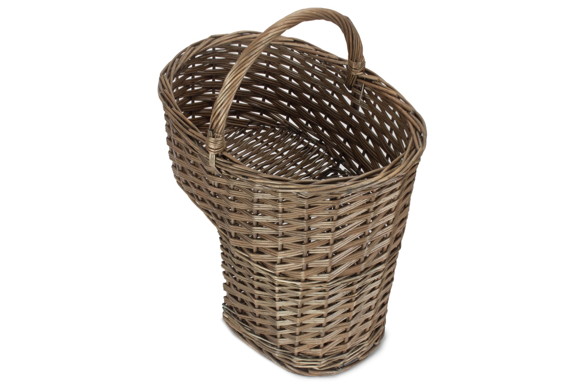 Side profile of the antique wash willow stair basket designed to fit neatly on staircases.