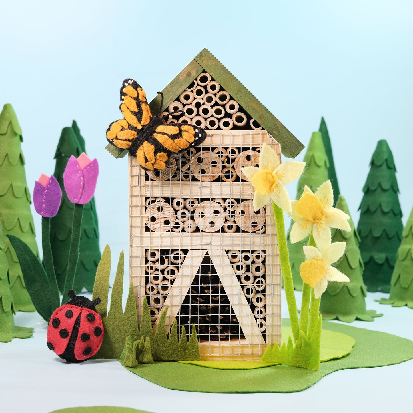 Green Feathers Bug Hotel