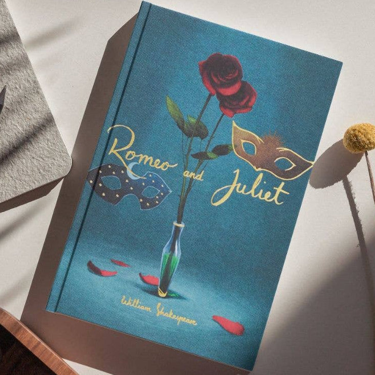 Romeo and Juliet by William Shakespeare Wordsworth Collector's Edition hardback with blue illustrated cover and gold detailing