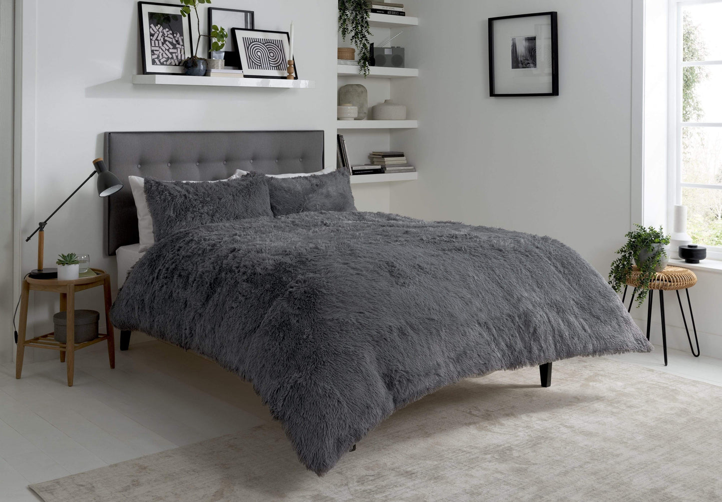 Snuggle & Cuddle Faux Fur Duvet Set for Winter Comfort Extra Soft Long Pile Bedding by OLIVIA ROCCO