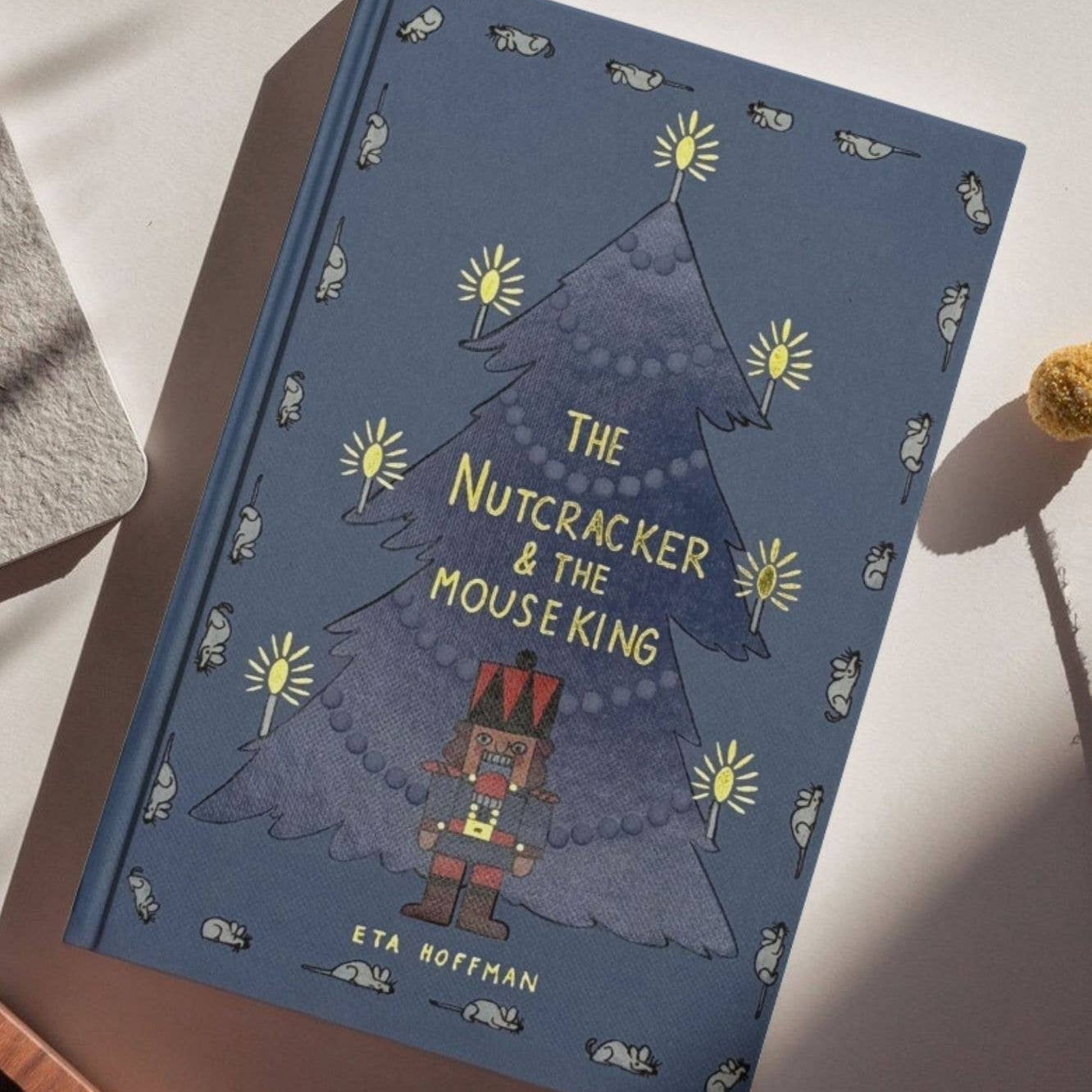 The Nutcracker & The Mouse King by E.T.A. Hoffman, Wordsworth Collector's Edition hardback with illustrated blue festive cover